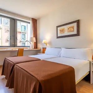 Glories 3* Barcelona
